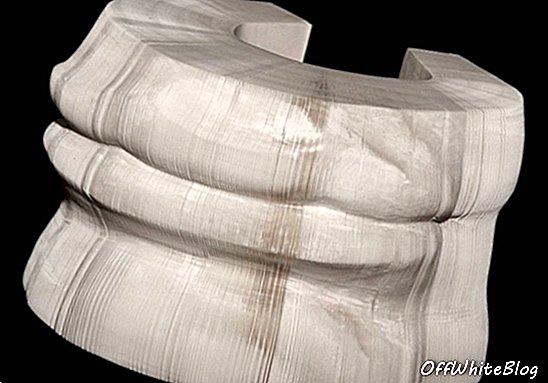 Li Hongbo szájpapír 17x25x15cm 2013 2