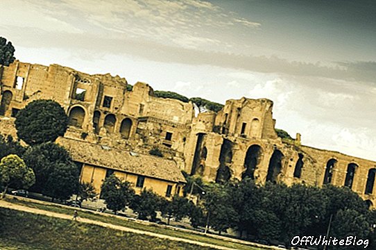 Rome commence un million de dollars SOS pour les monuments