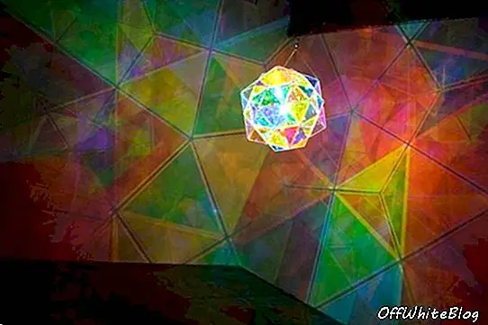 Instalace kaleidoskopického skla Olafur Eliasson 11