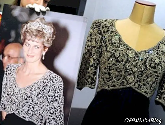 A Juliens Auctions Diana ruha