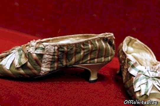 Schoenen van koningin Marie-Antoinette