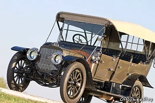 1911 m. „Lozier Model 51“ septynių keleivių turistinis automobilis