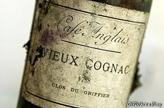 1788. gadā Parīzē vīna izsolē konjaku pārdod par USD 37000