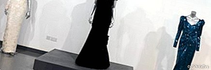 Váy công nương Diana được bán với giá 1,2 triệu đô la tại buổi đấu giá