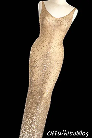 Платье Monroe с днем ​​рождения продано за 4,8 млн долларов