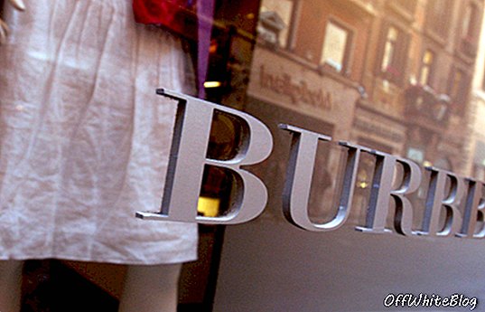 Burberry ra mắt dòng sản phẩm trang điểm