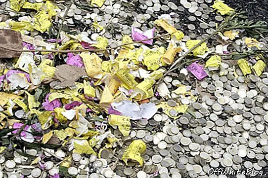 Italien - Tusinder af euromønter spildes på motorvejen