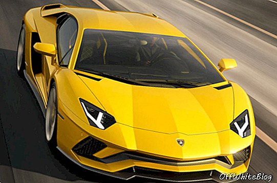 Lamborghini Aventador S: ราคารายละเอียดและความพร้อมใช้งานสำหรับรถซูเปอร์สปอร์ตรุ่นใหม่และอัพเกรด