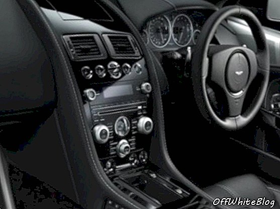 Uhlíková čerň AstonMartin DB9