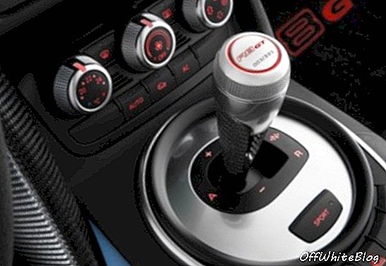 AudiR8 GT Spyder interiør