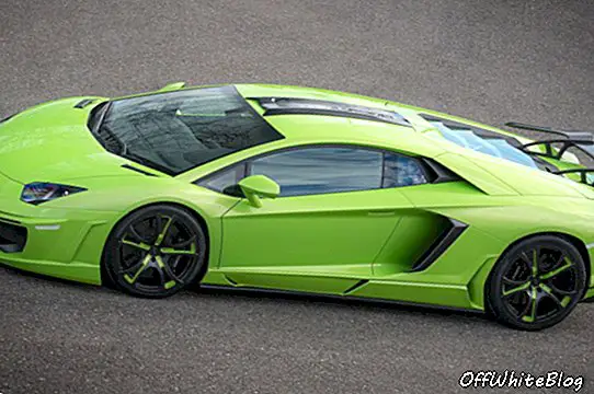 FAB dizaina spidrons, kura pamatā ir Lamborghini Aventador