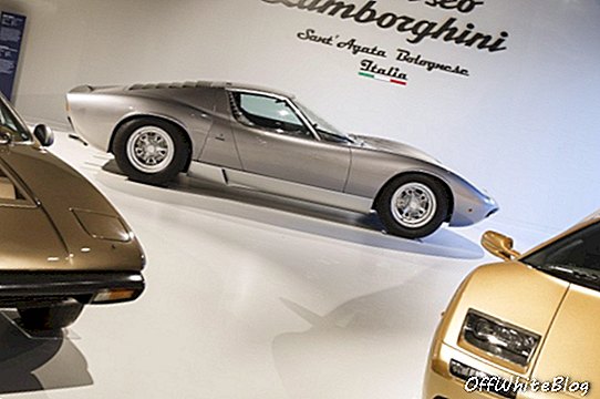 „Lamborghini“ atidaromas muziejus, „Kicks Off Miura“ turas