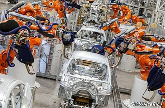 BMW Fahrzeuge in Produktion