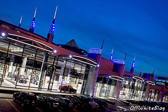 V Abú Zabí sa otvára najväčšia svetová showroom BMW