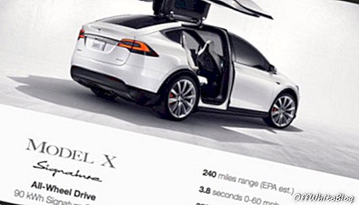„Tesla“ modelio X parašas