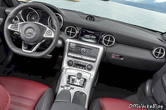 Mercedes-Benz SLC 300 belső tér