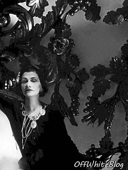 Diseñador francés de alta moda Coco Chanel