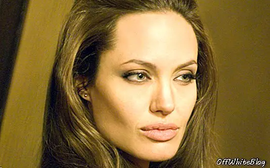 Angelina Jolie Emporio Armani eest