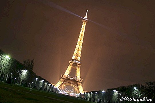 واجه برج إيفل ، المرادف الآن لباريس ، معارضة خلال فترة بنائه