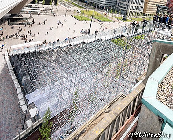 Escalera de Rotterdam rinde homenaje a la reconstrucción en tiempos de guerra