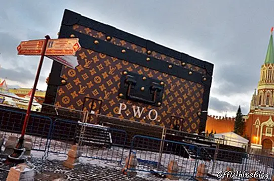  hiiglaslik Louis Vuittoni kohver Moskvas