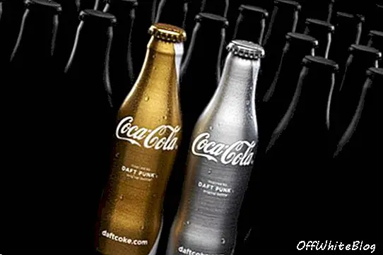 Klub Daft Punk dengan botol Coca-Cola baru