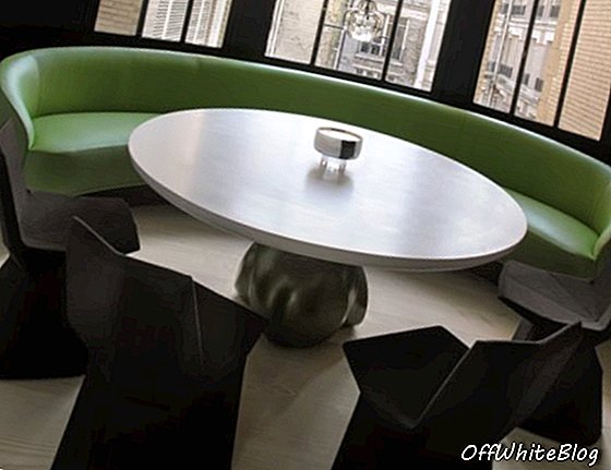 ספסל ירוק מעוצב בהתאמה אישית בעור ולכה - Trocadero, פריז.