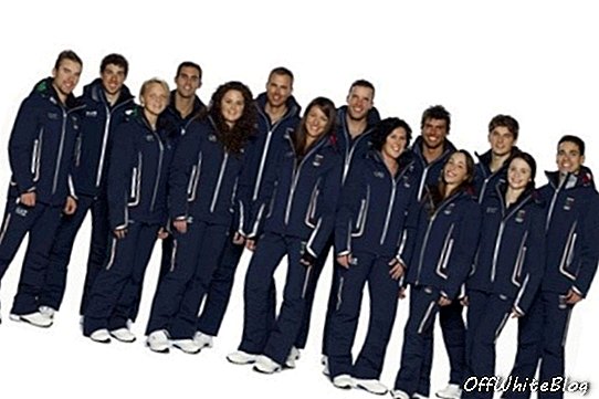 Atletas italianos em suas roupas Giorgio Armani