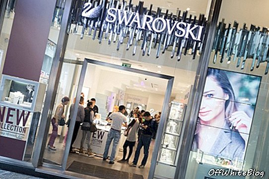 Swarovski membuka unggulan Milan