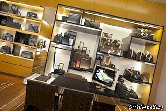 Louis Vuitton เปิดที่ Santa Monica Place