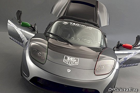 Tesla Roadster y Tag Heuer van de gira mundial