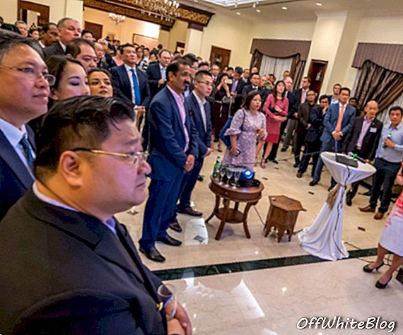 Csillogó Diplomáciai Tanács szingapúri megnyitója