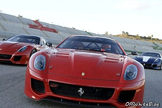 Ferrari-huutokauppa kerätä rahaa Italian järistykseen