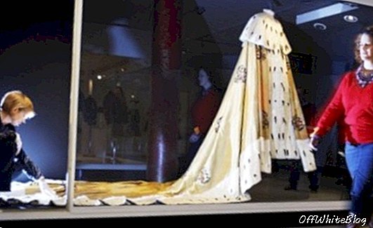 Guarda-roupa dos czares em exposição em Londres