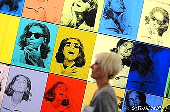 A Le Grand Monde Andy Warhol