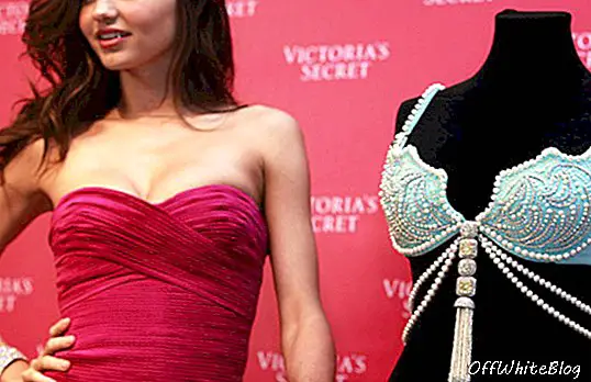 Miranda Kerr draagt ​​een Victoria's Secret-bh van $ 2,5 miljoen
