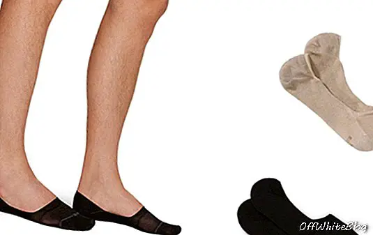 Невидимий шкарпетка Hugo Boss з бежевим тоном із захистом від силіконового каблука дозволяє бути більш непомітним у вашому починанні в беззубість. Але, як це не дивно, вони не є популярним кольором для шкарпеток без показів, що в цьому випадку пара чорних шкарпеток Ermenegildo Zegna не буде показувати внутрішню тінь вашого неробника.