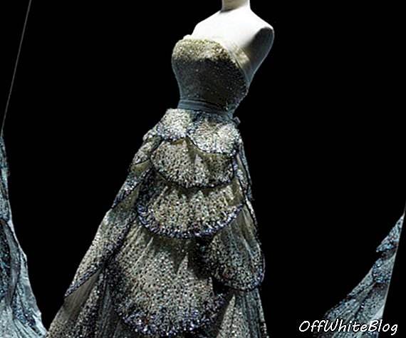 Retrospektíva „Christian Dior, couturier du rêve“ v Paríži oslavuje 70 rokov Dior