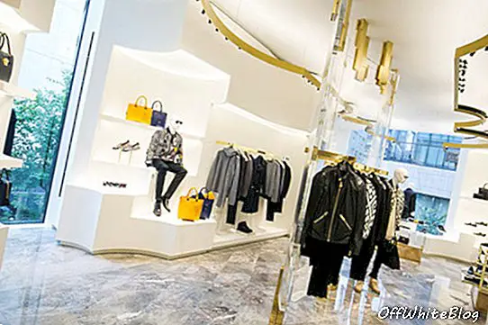 Versace Ginza_interior_2 floor_HR