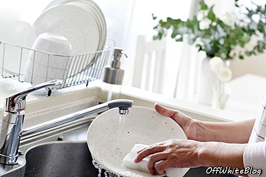 På dette spisested vasker du retter for at betale for dit måltid