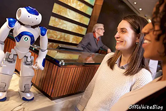 Seznamte se s Connie, robotem Concierge v Hiltonu