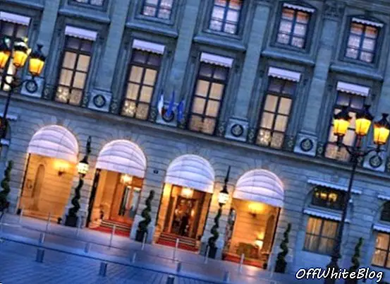 חזית Ritz Hotel Place Vendome