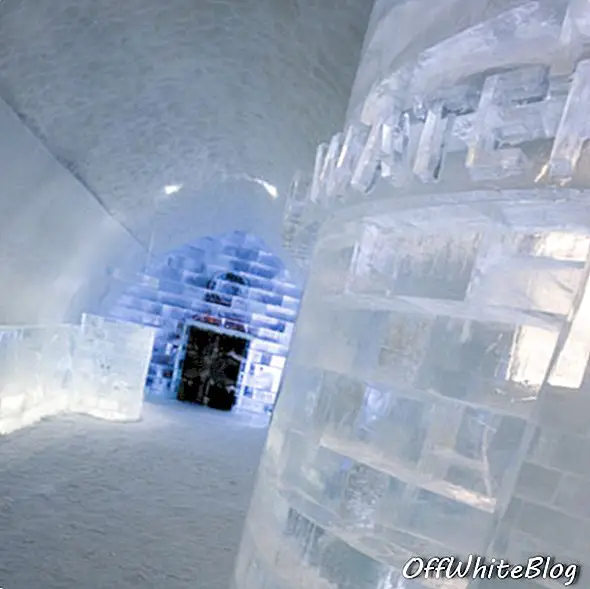 Intérieur de l'hôtel de glace