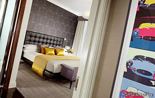 Отвара се хотелски апартман за љубитеље Јагуара у Лондону