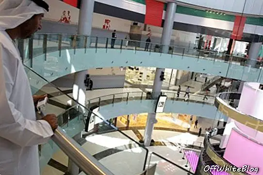 Hotel-mall membolehkan tetamu untuk membeli-belah 'sehingga mereka jatuh