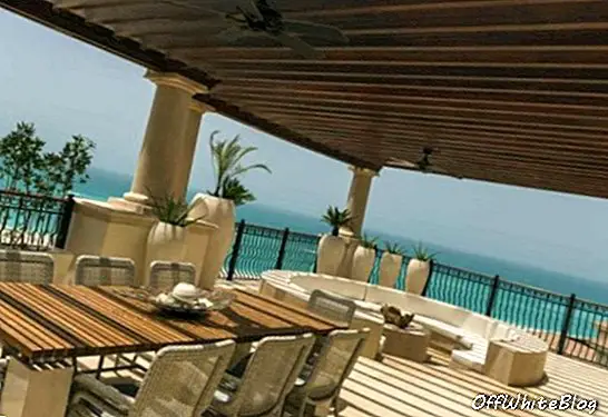 St Regis suite Abu Dhabi Terrace