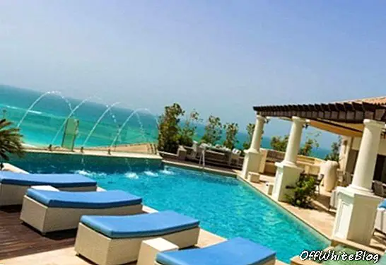 St Regis suite Abu Dhabi Pool