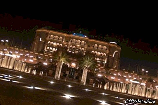 Emirates Palace hotel v Abú Zabí