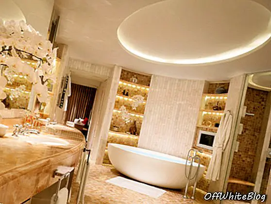 Royal-Penthouse-Main-Bathroom- (landscape) -Korinthia-Hotel-London