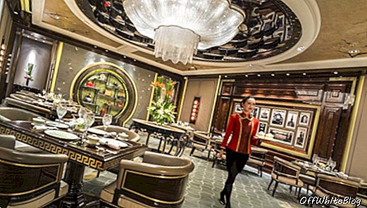 Se abre el hotel de siete estrellas de Shanghai Waterfront